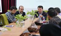 برگزاری جلسه آموزشی شیوه‌نامه برنامه عملیاتی کنترل آفات بهداشتی، شهری و خانگی با اولویت مبارزه محیطی با آئدس مهاجم در معاونت بهداشت دانشگاه علوم پزشکی اهواز